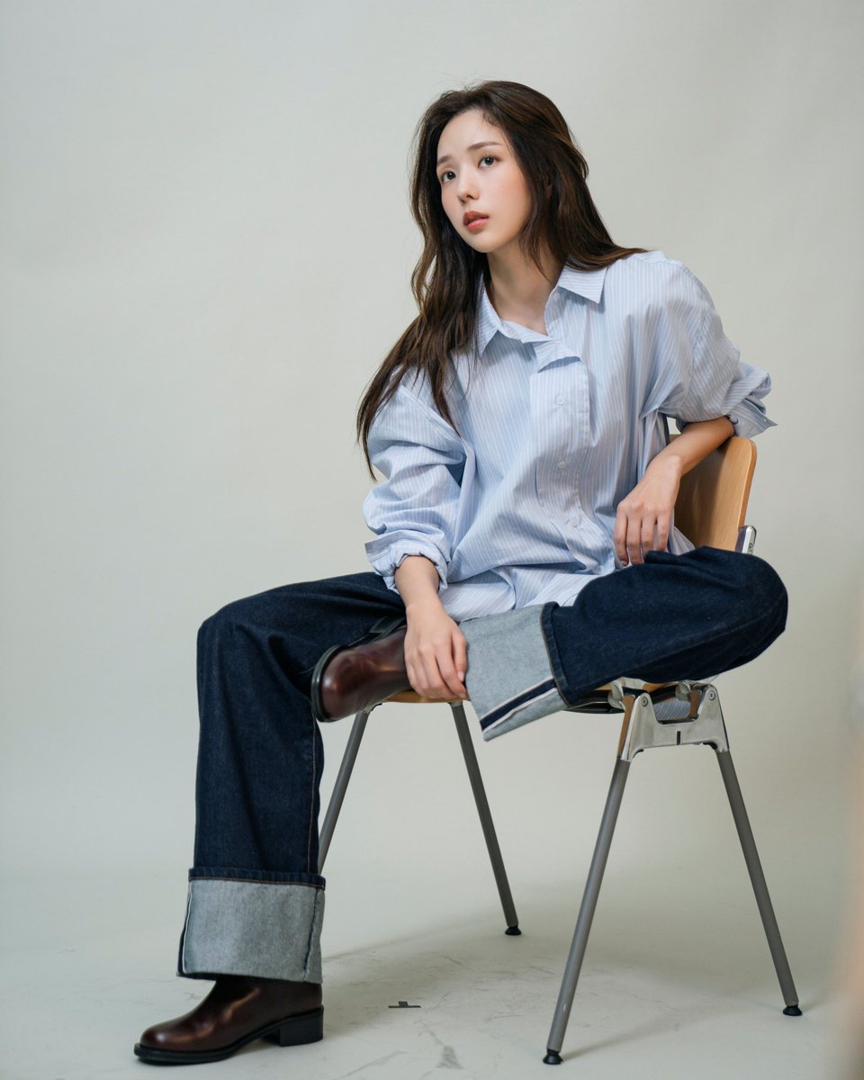 kkbyss_official's tweet image. [#PHOTO]
[채수빈] &apos;시티브리즈&apos; 광고 비하인드
💌 blog.naver.com/kkbyss/2239940…

#채수빈 #ChaeSooBin 
#광고 #시티브리즈 #CITYBREEZE