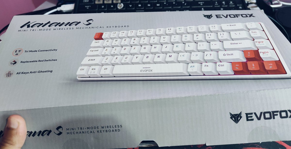 Bought Evofox Katana S mini  keyboard(65% keyboard)
Currect reviews:- 

Looks wise ✅

Performance ✅

Smoothness ✅

Not proper lighting(but there are many modes for RGB) ❎

I mainly bought this because of bluetooth connectivity with upto 3 devices
<a href="/AmketteOfficial/">Amkette</a>