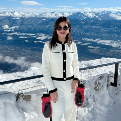 Meera000143's tweet photo. #NewProfilePic https://t.co/Yqbp7SRqGu