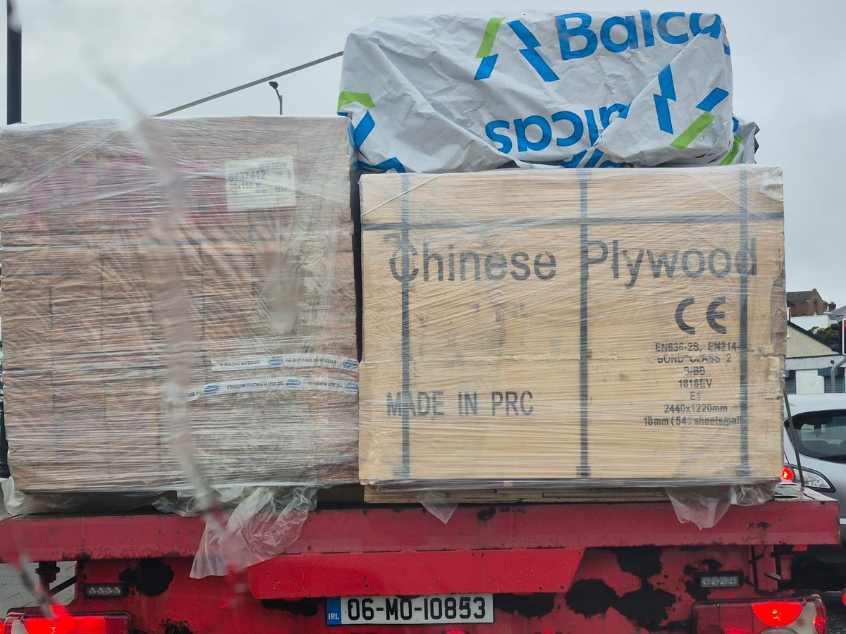 SaveLeitrim's tweet image. This is what we know of the circular economy in the forest industry in the North West. A container of logs leaving a plantation in #Leitrim Monday, an exporter of logs excited to be sending containers to China out of Sligo port and Chinese plywood on a lorry in Sligo Town today?