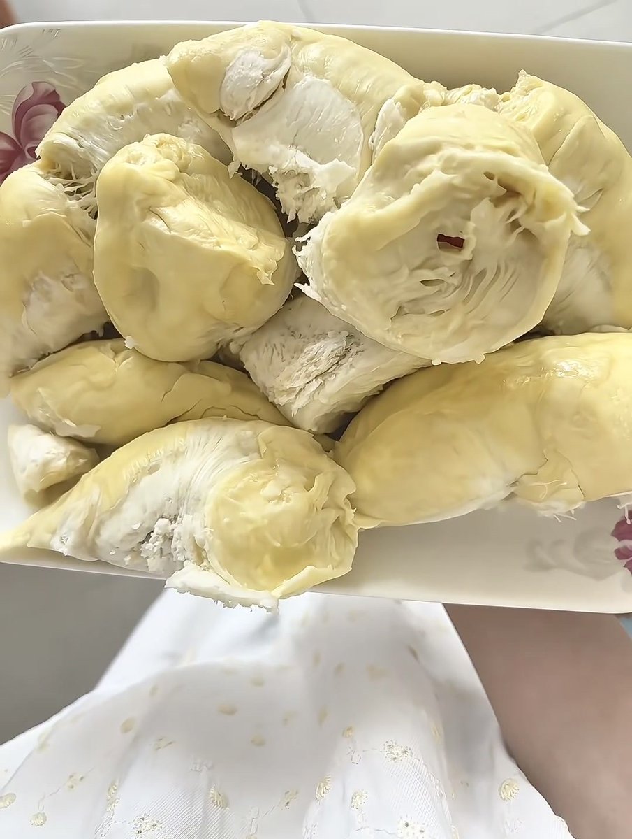 「 人 生 で 一番 大​切 な 人 は、 努力して向上していく自分」