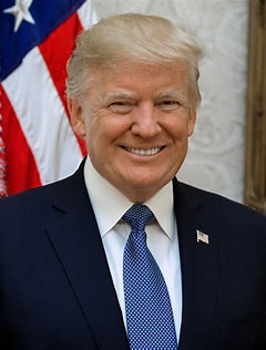 TheWest_Report's tweet photo. 🚨 BREAKING: Trump announced he will sign an Executive Order enforcing strict Voter ID requirements in all federal elections—“no exceptions.”
Democrats are panicking, warning it could alter voter turnout, shift election laws, and redefine U.S. politics in 2026 and beyond.
🧵👇