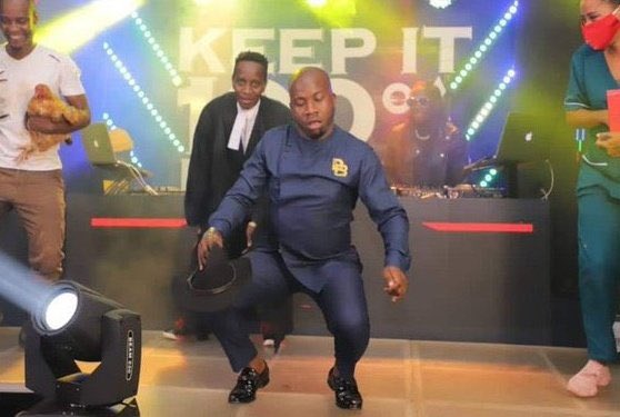 Naona CHAWA wametoa milio post ya BBC 🫵🏾😁

Huu ni mwanzo.  Nategemea VILIO VINGI ZAIDI siku za Usoni. 

TUTAKUWEPO🫵🏾😎