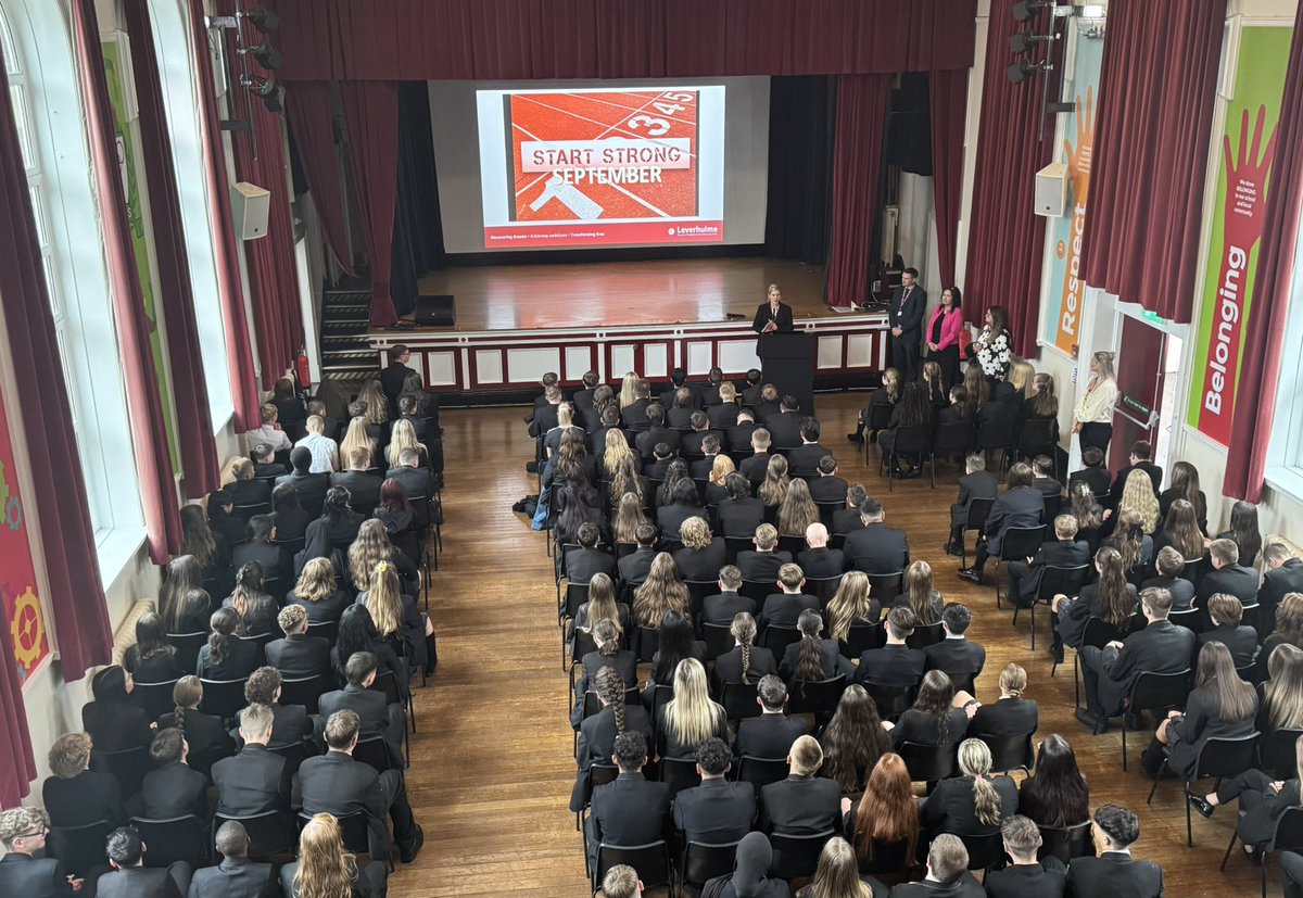 Ms Kolios, Head of Year 9, emphasising the importance of a strong start to the academic year and hitting the ground running! 📚💪 #takepart #workhard #dotherightthing #success