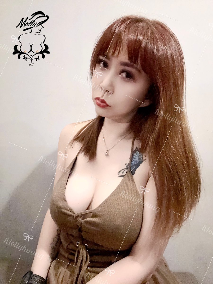 唉😔
9月份才剛開始，
已經沒有病假可以請了，
明天開始只好用事假下去請，
這星期去上班腰部就完全不行啊！
整個像快斷成兩截一樣😣
可以多多支持我 #Fansone嗎

❤️轉推愛心❤️
#置頂文長影片到九月四號晚上要上鎖了唷😊
#感覺派微肉感人妻💋 https://t.co/E9ETZ37AgP