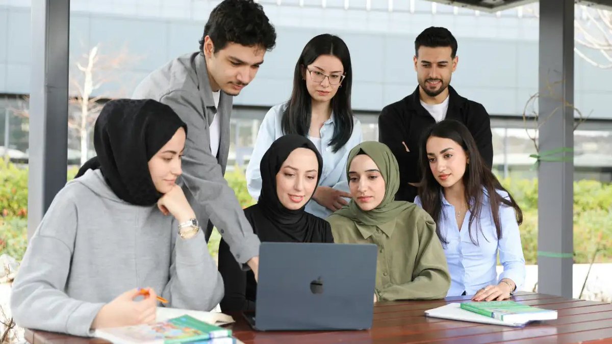Adventure Meets Academics!🚀

Make your mark—study youth well-being w/ peers from US &amp; UAE. Earn certificate, gain career skills, join exclusive alumni network

📢Spaces are limited—apply by 7th Sept!

Details: ku.ac.ae/youth-well-bei…

#GlobalCitizens #KUCohort #StevensInitiative