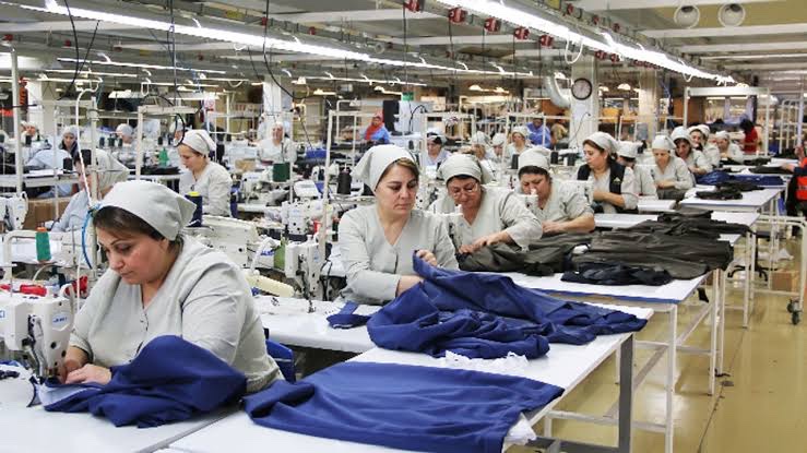 Son 6 ayda tekstil ve hazır giyim sektöründe 3 binden fazla şirket kapandı, yaklaşık 56 bin kişi işsiz kaldı. 

( Ekonomim )

#bist100 #borsa