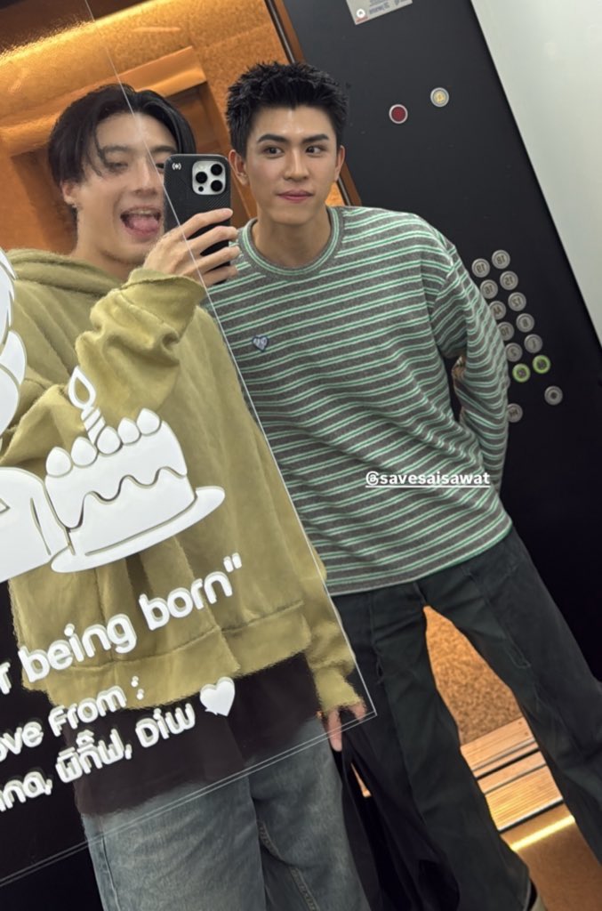 Nxngkhein's tweet image. แก๊งนี้นี่มันตัวติดหวานใจกันหมด 🤧🫠 #12ซั่ม