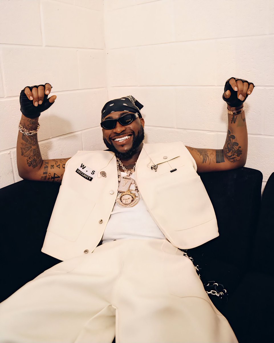 Davido teases new song dropping soon 👀
