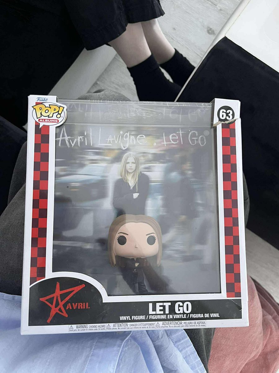 Avril2000s's tweet photo. My birthday gifts! 🥰🥰🥰 https://t.co/ment03payF