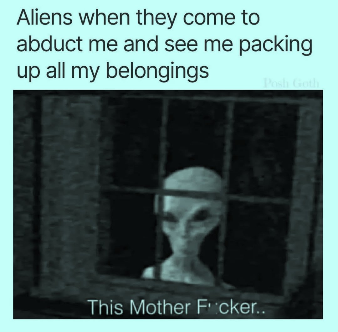 👽🛸🧳