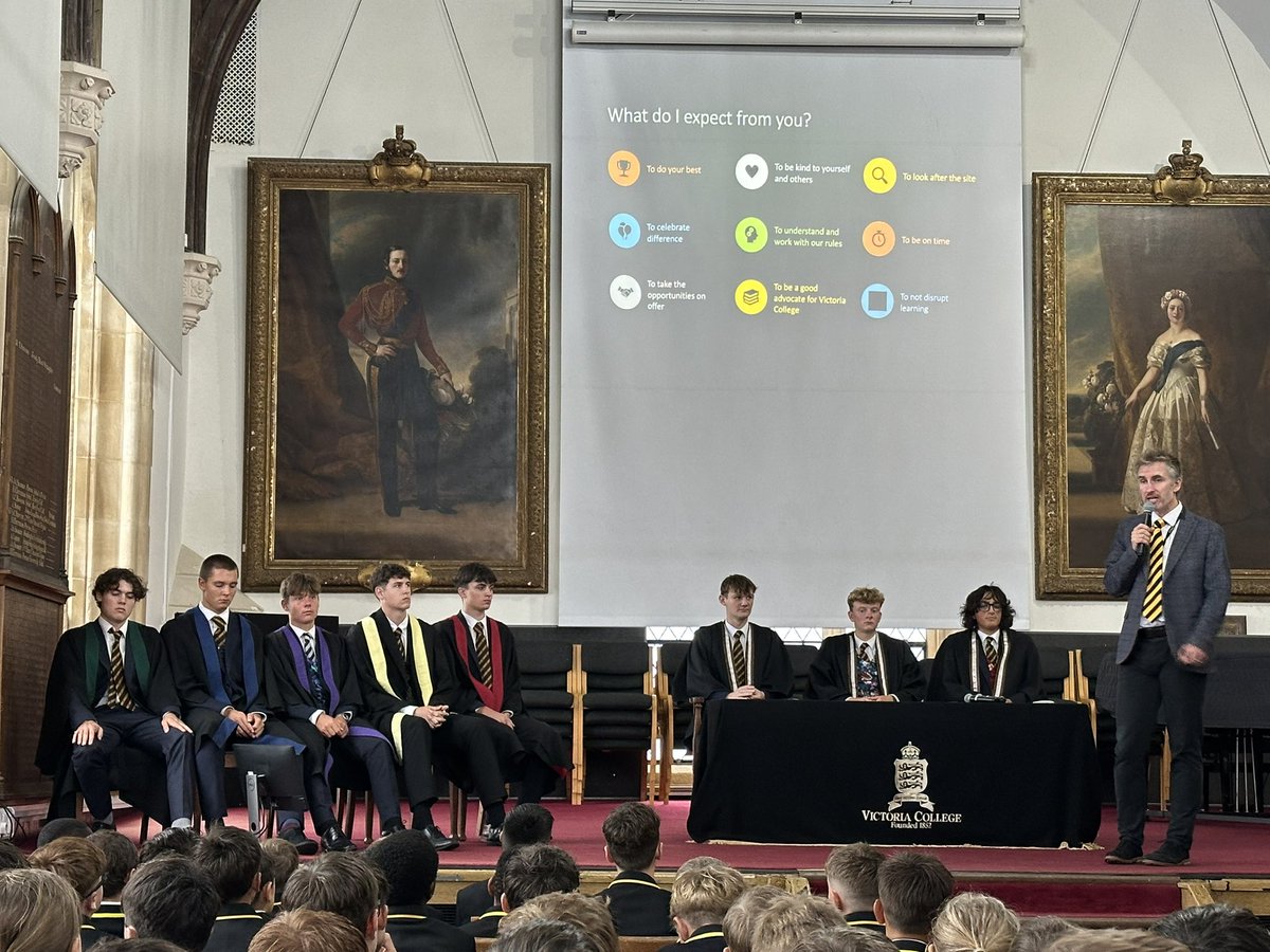 VictoriaCollege tweet media