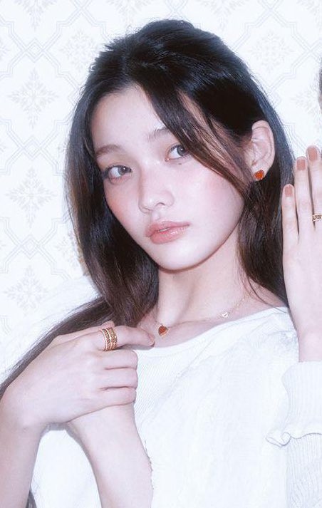 an angel 🪽