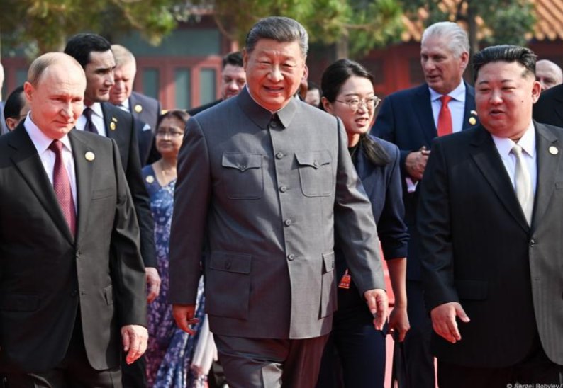 Los peores tiranos del mundo se han unido para crear un nuevo orden mundial. Con Trump como tonto útil en la Casa Blanca, Europa sumida en la irrelevancia y la autoridad moral de Occidente desintegrada, están ante su mejor oportunidad. 

El mundo que viene puede ser aún más