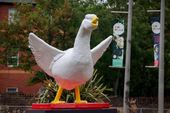 Just waiting for some no-mark to paint a red cross on this
#Nottingham #goosefair #nffc #notts