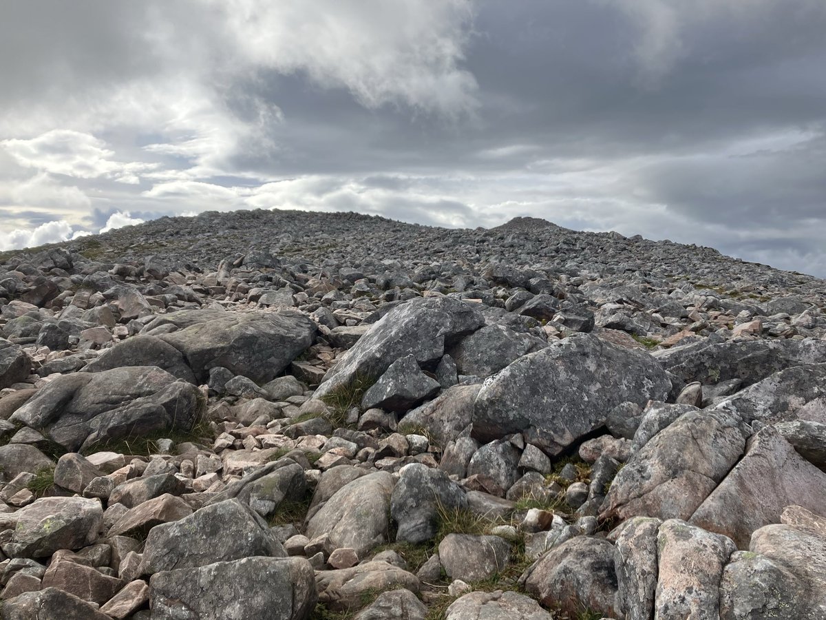 PatsyWhelehan's tweet image. Lovely afternoon on  Schiehallion yesterday. Thanks to @JohnMuirTrust for all your work. @SassieVin