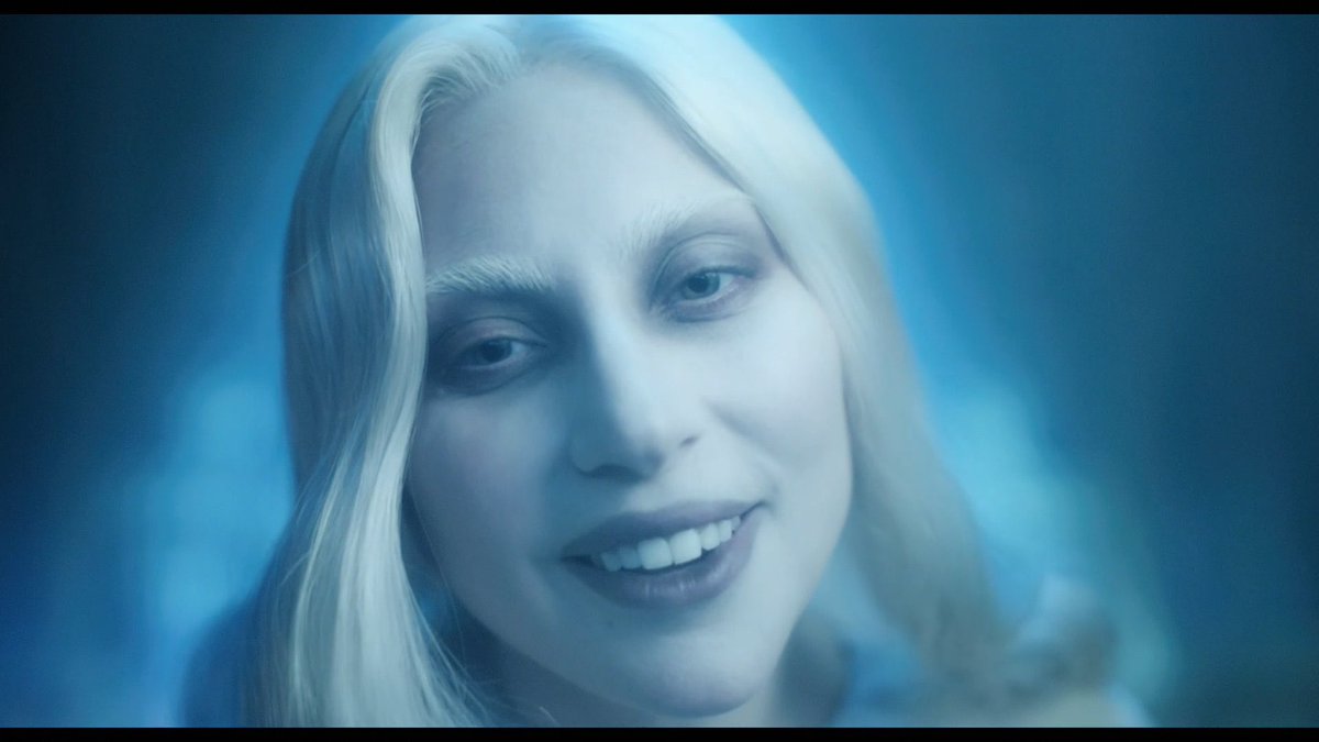 luckiestjei's tweet photo. Lady Gaga como Rosaline Rotwood (“Merlina”, 2025).

#merlina #ladygaga #timburton https://t.co/24npe5k1SD
