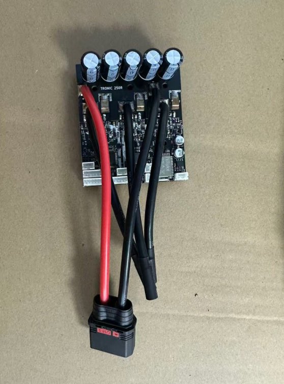 150＄🚀 TRONIC 250R VESC: New Batch Ready to Ship!
Our TRONIC 250R VESC controllers are prepped and set—every unit comes with firmware pre-loaded and has passed 100% quality testing to guarantee reliability.
#VESC #DroneElectronics #IndustrialTech #ChatRobotic