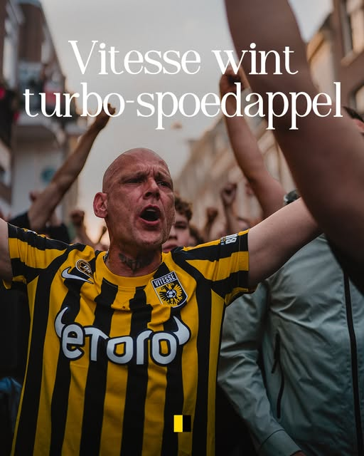DebbieSchigt's tweet image. WOW 🦅🦅🦅🦅🦅

Gefeliciteerd VITESSE ! ! ! 🎊
🎉🎉🎉🎉

#OMG  :O #YESS #YeeHaa :D 
#Proficiat #Gefeliciteerd #Allemaal ! 
#Hertog #FLY #Happy #BlijNieuws 
#Vitesse