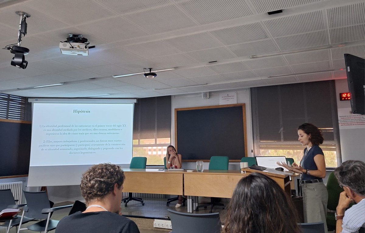 Alba Masramon presenta la comunicación “Identidad de las enfermeras en el primer tercio del siglo XX: ¿ángeles del hospital o mujeres modernas?” en el XIX Congreso de la Sociedad Española de Historia de la Medicina en Madrid <a href="/FEBEassociacio/">FEBE Associació</a> <a href="/albamasramon/">Alba Masramon</a>