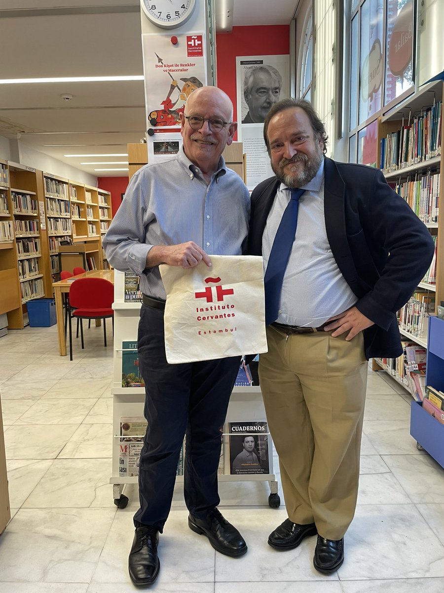 Me dio enorme gusto reunirme con Fernando Vara del Rey, director de <a href="/ICEstambul/">Instituto Cervantes Estambul</a> , con quien profundizaremos los lazos de colaboración de <a href="/ConsulmexETB/">Consulmex Estambul</a>  para la promoción de nuestra lengua y de nuestros grandes intelectuales.