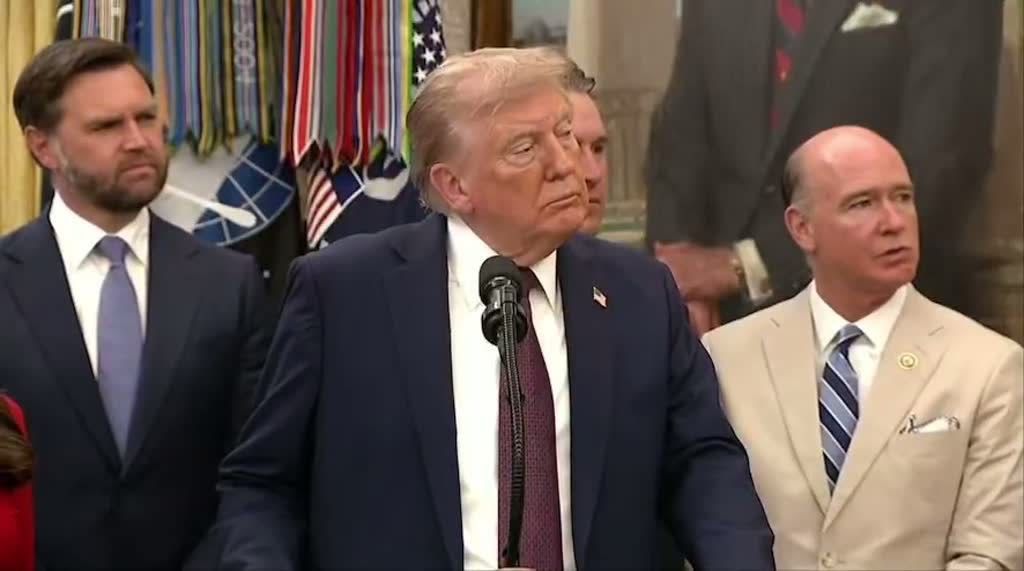 FavePresident's tweet image. Reports of his death were greatly exaggerated 🤣

PETER DOOCY: How did you find out over the weekend that you were dead? You see that? People didn’t see you for a couple days, 1.3 million user engagements as of Saturday morning about your demise.

TRUMP: Really? I didn’t see