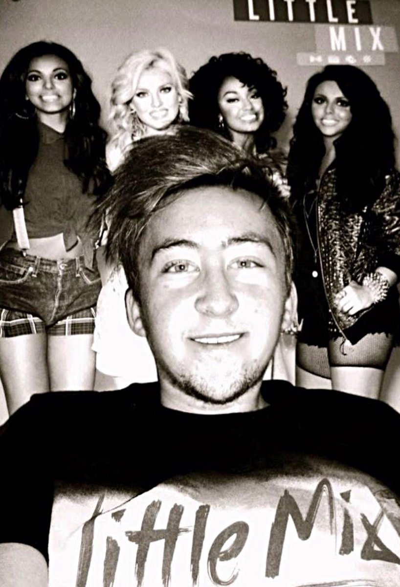 If you would of told this guy that one day he’d be meeting his favourite member of Little Mix and then going to her sold out solo show he’d never have believed you but IT’S HAPPENING 
❤️🧡💜💛 <a href="/jadethirlwall/">JADE</a> #jade