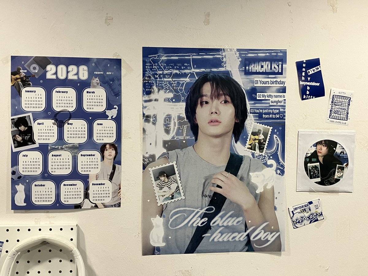 ttinghowa_'s tweet photo. #TheBlue_huedboy

마지막으로 들렸던 생카였는데 분위기도 너무 예쁘고 특히 파란 색감이 성호랑 잘 어울려서 놀랐어요 개인적으로 실제로 방문해서 보는 게 훨씬 즐거웠던 카페였습니다!!! 럭드도 예쁜 거 많이 나와서 너무 좋았어요🫶🏻🫶🏻🫶🏻🫶🏻 https://t.co/IRMrin5En0