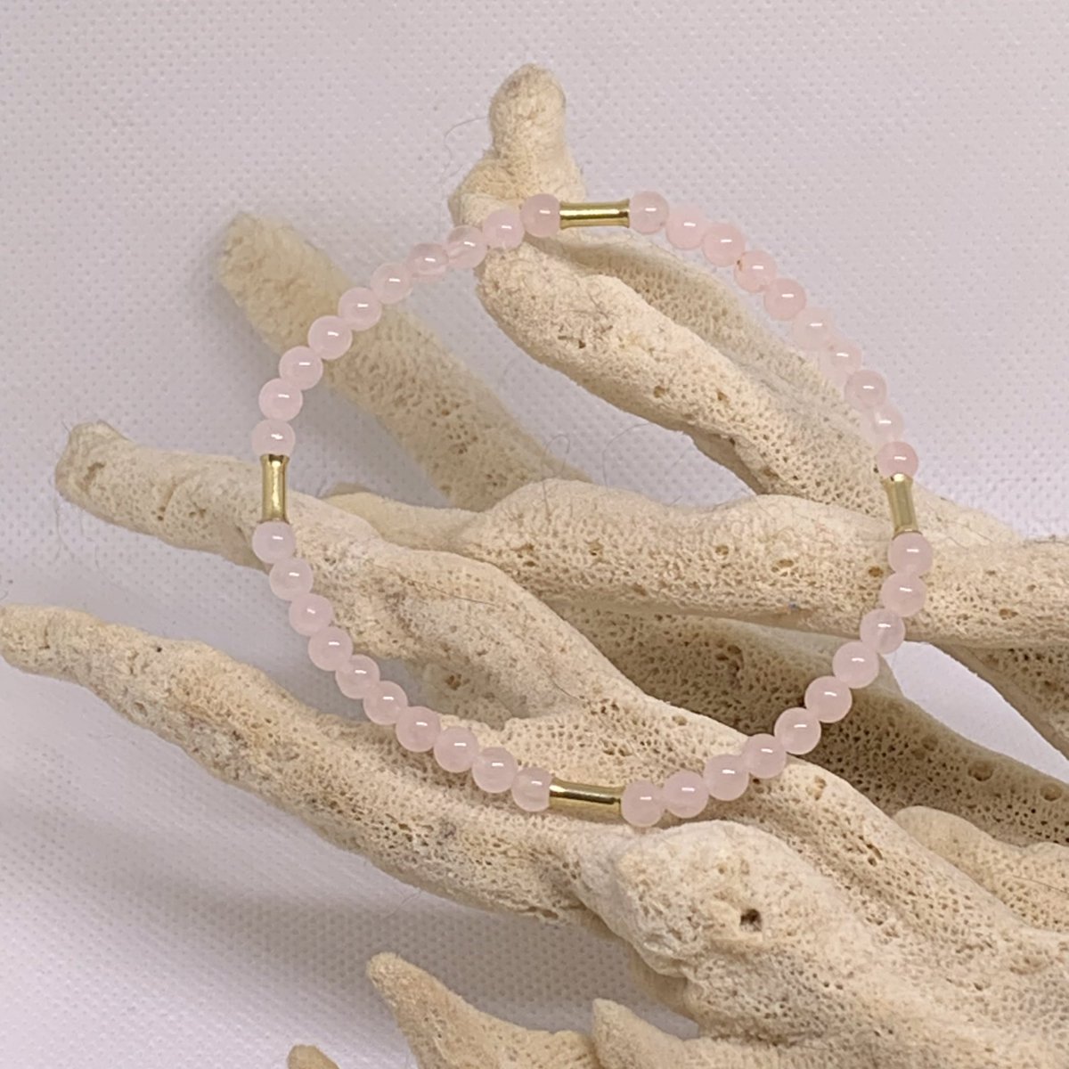 Narodily se včera v ateliéru💚jadeitový achát💖růženín….jsou volné😉