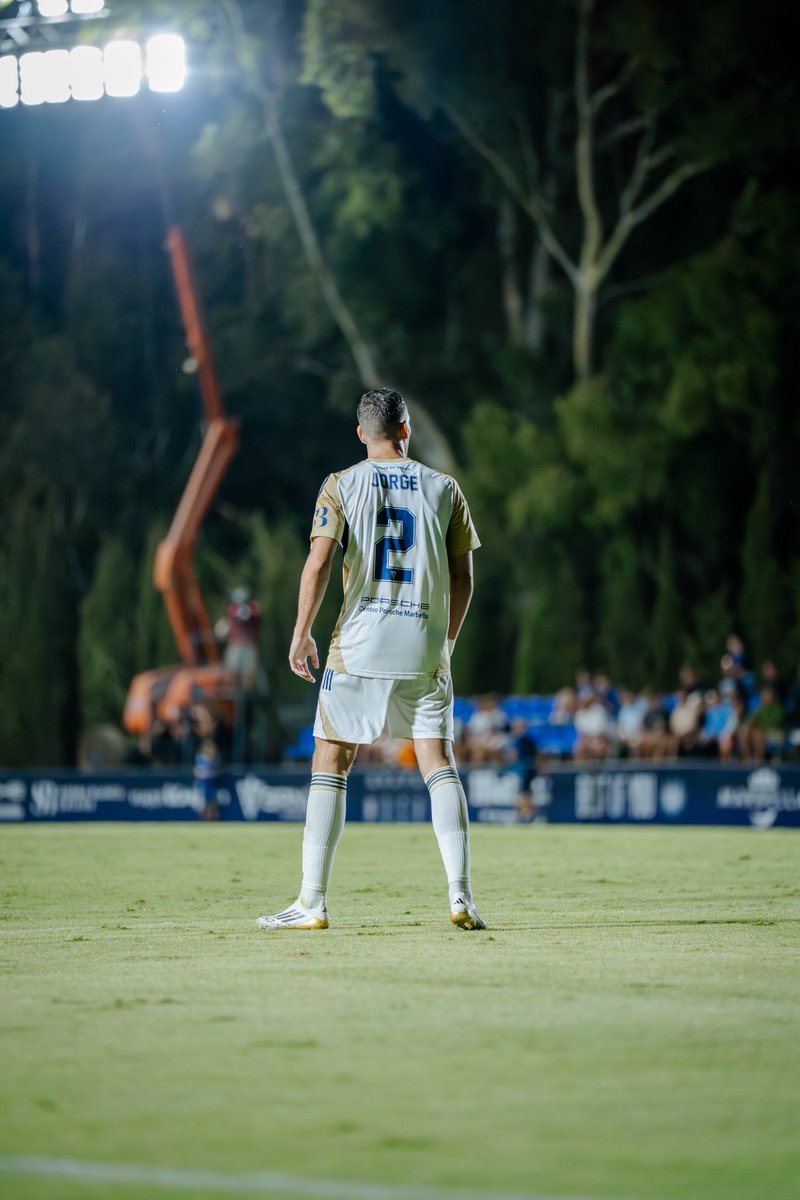 Empieza otra temporada llena de retos, ilusiones y fútbol. Gracias afición por el apoyo. Seguimos juntos 💙
<a href="/marbella_fc/">Marbella FC</a>