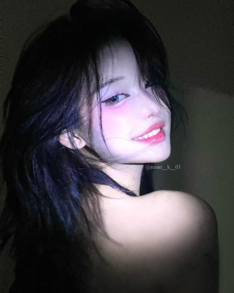 뭘 꼬라 븅신아.🖤

그러다 좆돼.🖤

#펨돔 #FD #펨섭 #멜섭 #여왕깨기 #여공남수 #레즈