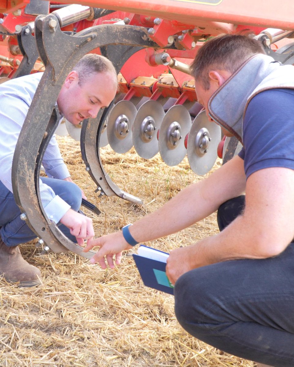 APMsupplies's tweet image. Out in the field with Scott, Nick, Hans &amp;amp; Mac across the country - Meeting customers and putting our kit to work. A snapshot of what we’ve been up to and the innovations keeping us busy. 💪💜

#MaxiPart #APM #CustomerConnections #InnovationInAction