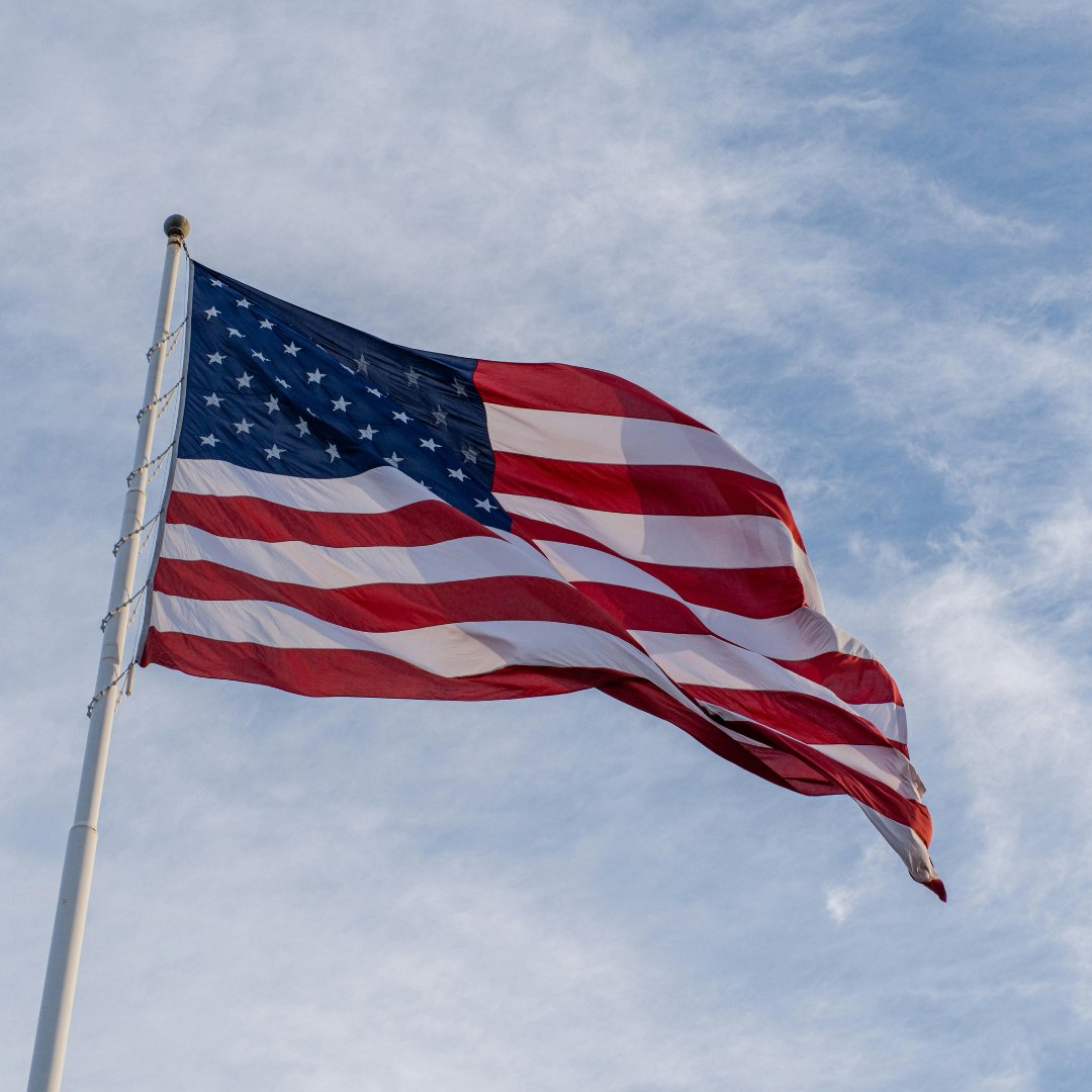 Do the stars and stripes make you feel proud? Be a part of the exciting moments of the upcoming Parade of 1,000 Flags on September 6 at 9AM. 🇺🇸 

goridgecrest.com/parade/

#NeverForget #ParadeOf1000Flags #RidgecrestProud #CarsAndStripes