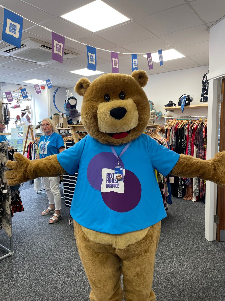 Last chance to apply! Our Matlock hospice shop is looking for a passionate and friendly Shop Supervisor to join the team.⏳

📅 2 days per week 
💷 £24,071 per annum (FTE)
📌 Applications close tomorrow, 4th September 2025

Click the 'Careers' tab via the link in our bio.