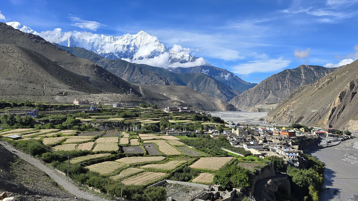 uttambabu's tweet image. यताको मौसम ।#travel and #fieldwork in  #uppermustang #nepal