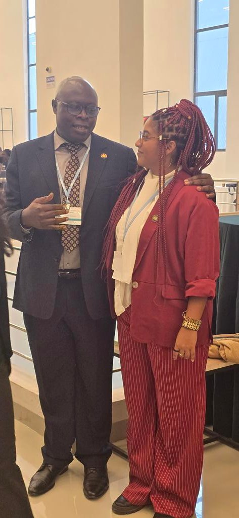 LinusMofor's tweet image. Great pleasure meeting dynamic motivating COP30 Presidency Youth Climate Champion, Marcele Oliveira @pycccop30 at Second Africa Climate Summit #acs2025 #ACS2 learning of her dreams for Climate ambition and action, and the power of #children and #youth to drive #climate sol #COP30