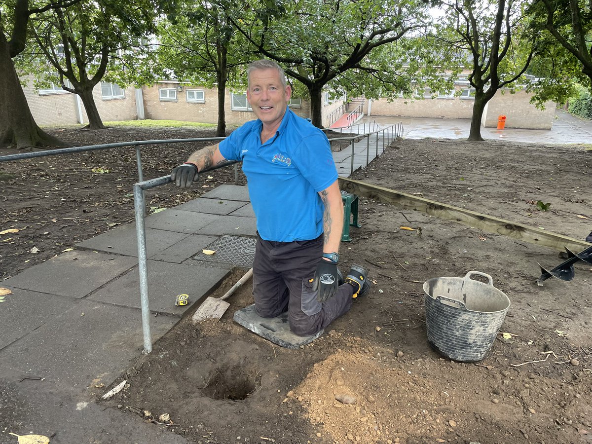 Great to see Big D back in action… 2 months ago he fell so ill on holiday, he was hospitalised &amp; came home in a wheelchair as he was too weak to walk on the plane ☹️… now nearly back to 100% 👏🎉👏. Perhaps we need a name change to Dengue Dave instead of Big D though?! ❤️❤️❤️