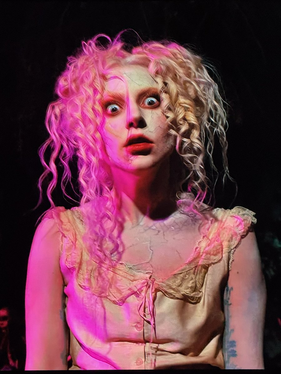 DO THE DEAD DANCE ⚰️💀