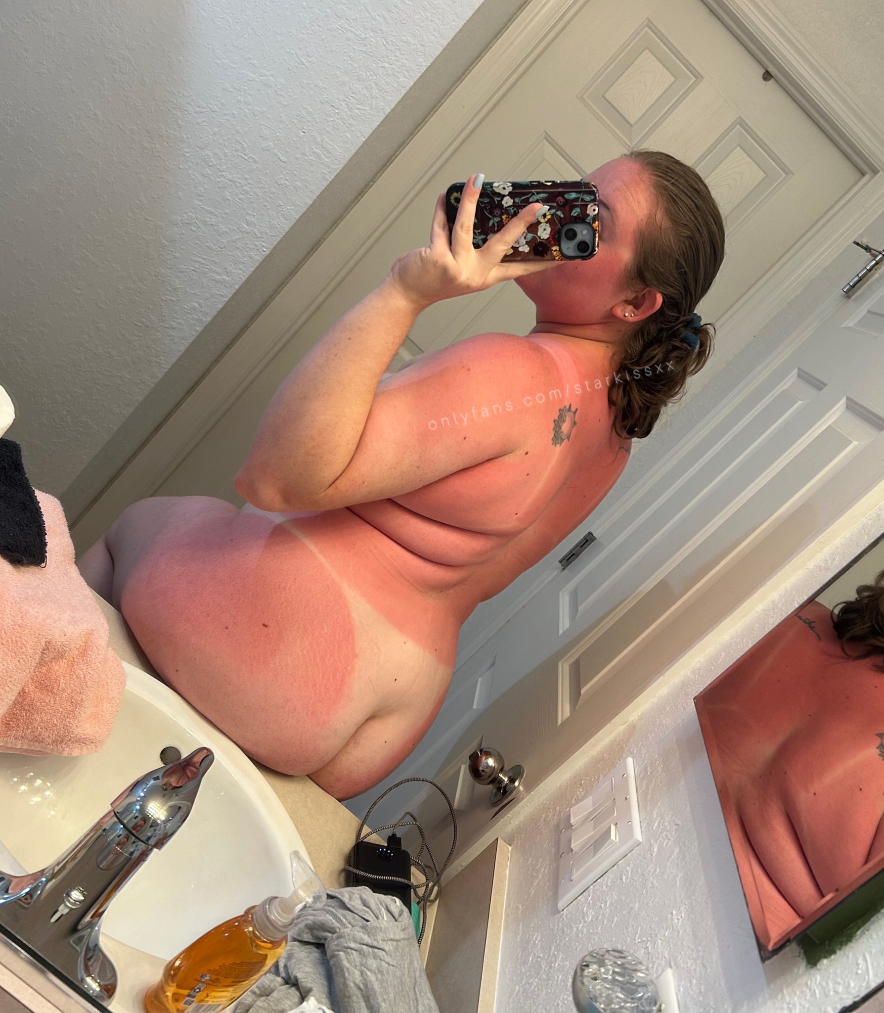 The anonymous xxxkktf's suggestive image