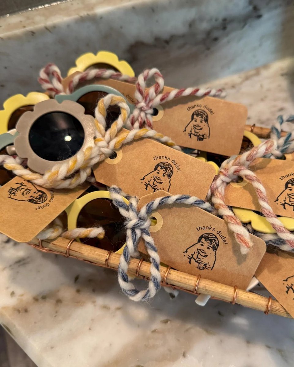 RileyprintShop's tweet image. Creating face stamps is fun, but seeing where they end up is even better! 🖤

From party tables to planners to everyday crafts, your imagination is what truly brings each stamp to life. ✨

📸 : Stacey

#facestamp #DIYcards #personalizedpartyfavors #etsyfindsoftheday