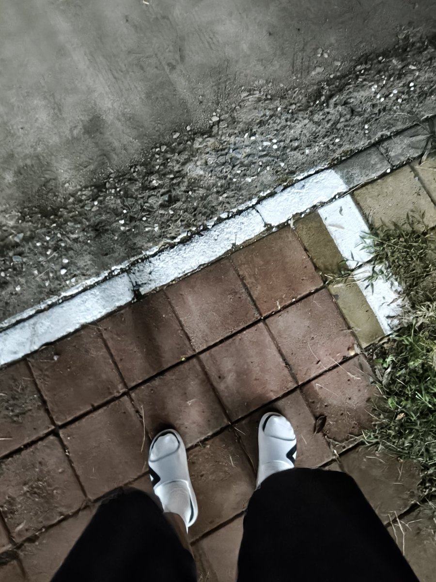 cucha1132's tweet photo. 整个白袜 #白袜 #男大 https://t.co/wywTWNj5OQ
