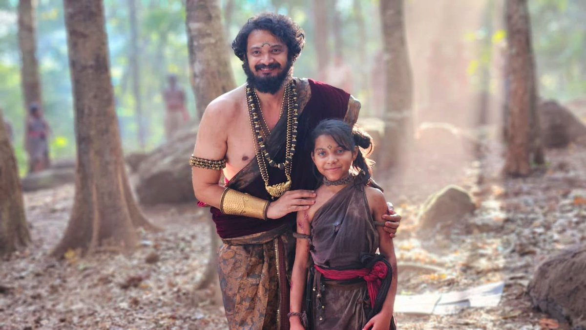 iamyughan's tweet photo. #Lokah enters the 100 crore club! 🔥

So grateful - this film found me when I needed it most. A big thank you to the entire team. Truly a dream come true! ⭐ 

Here are some of my BTS pictures. 

#dominicarun #nimishravi #wayfarerfilms #kalyanipriyadarshan #naslen #malayalamcinema #dulquersalmaan #mollywood