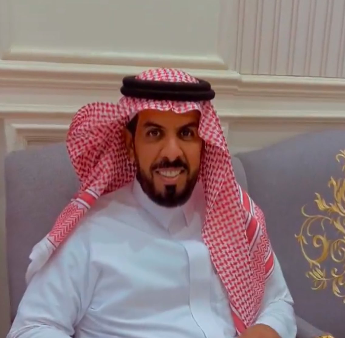 إذا عدوّ طحاطيح أهل الشعل لابد أن يكون راع الفردية ( الحامضة ) في رأس القائمة . 

إضاءة / 

شعلٍ مداهيلها البعجا و البصيري سيكون حضورها مميز في الصياهد.