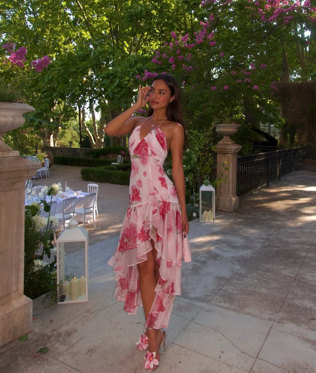 MleuxGarden's tweet photo. Alexandra🤝Pink florals     🌸🌺🪷🌷 https://t.co/wpbYFtNiUT