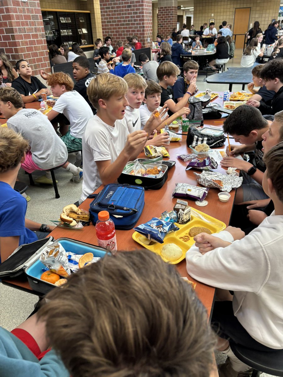 Central Middle tweet media