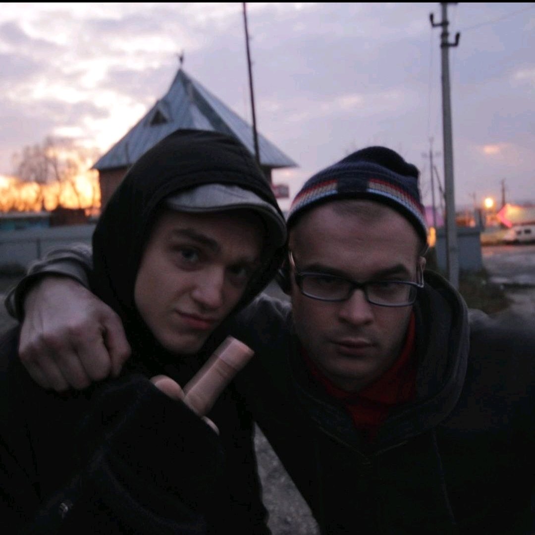 Durnholde-14 (@benjaminomni14) on Twitter photo 