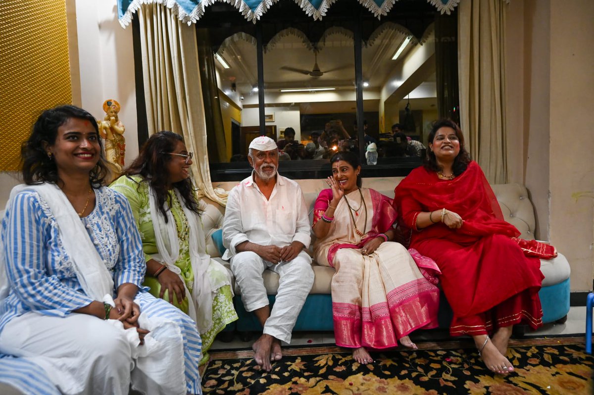 Arun Gawli, also known as Daddy, with his family at his home in Dagdi chawl

Photo: <a href="/RajuShinde09/">Raju Shinde</a>