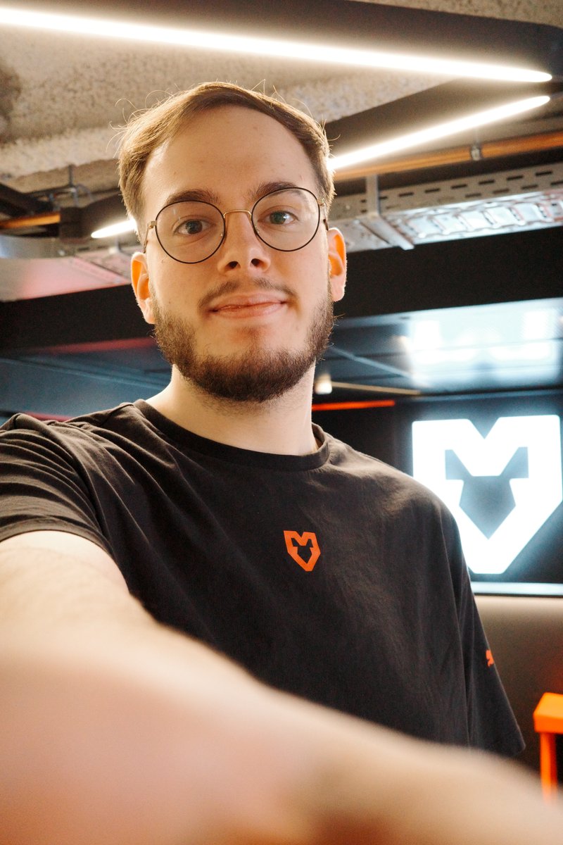 WE WANT YOU 🫵

We are currently looking for:
∙ Videographer
∙ Junior Event Manager
∙ Social Media Manager
∙ Finance &amp; Administration Manager

Apply via mouz.gg/career