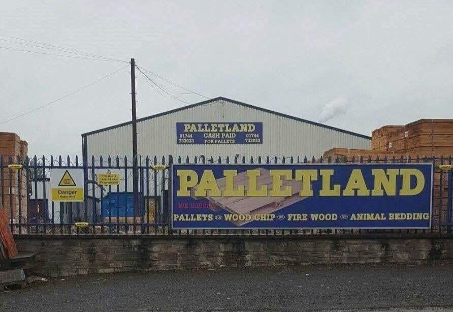 I'm not one for theme parks, but I thought, I'm on holiday, I'll give it a go. It was shite 🤣🤣🤣🤣🤣