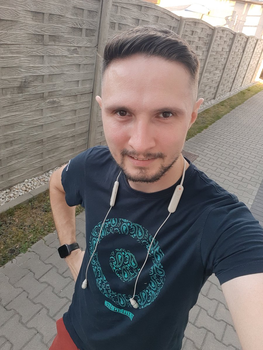 PanzerPawel's tweet photo. Udało mi się pierwszy raz zejść poniżej 30 minut na 5 kilometrów, czyli mała bariera złamana 😀
#bieganie #biegam #running https://t.co/FNSzuAWrgm